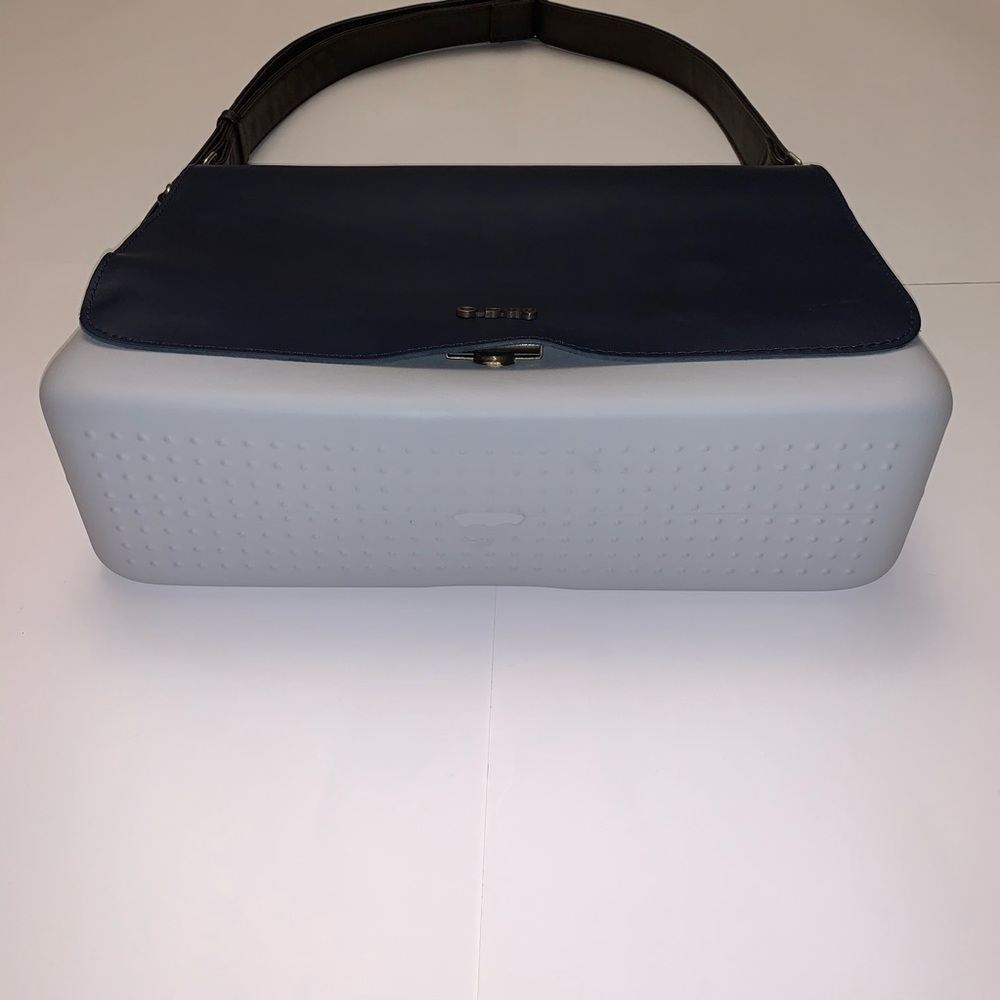 Obag O Bag Folder Messenger Bag With Leather Flap - image 5